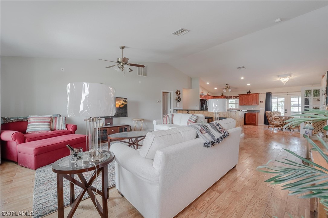 1112 NW 5th Place