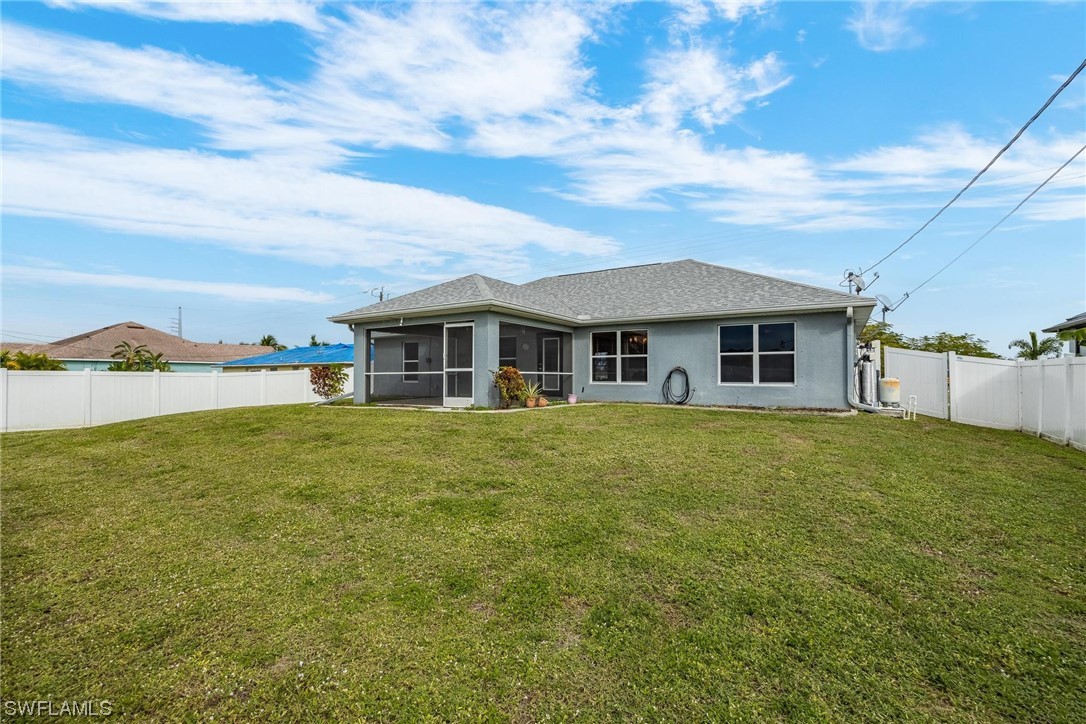 716 NW Juanita Place