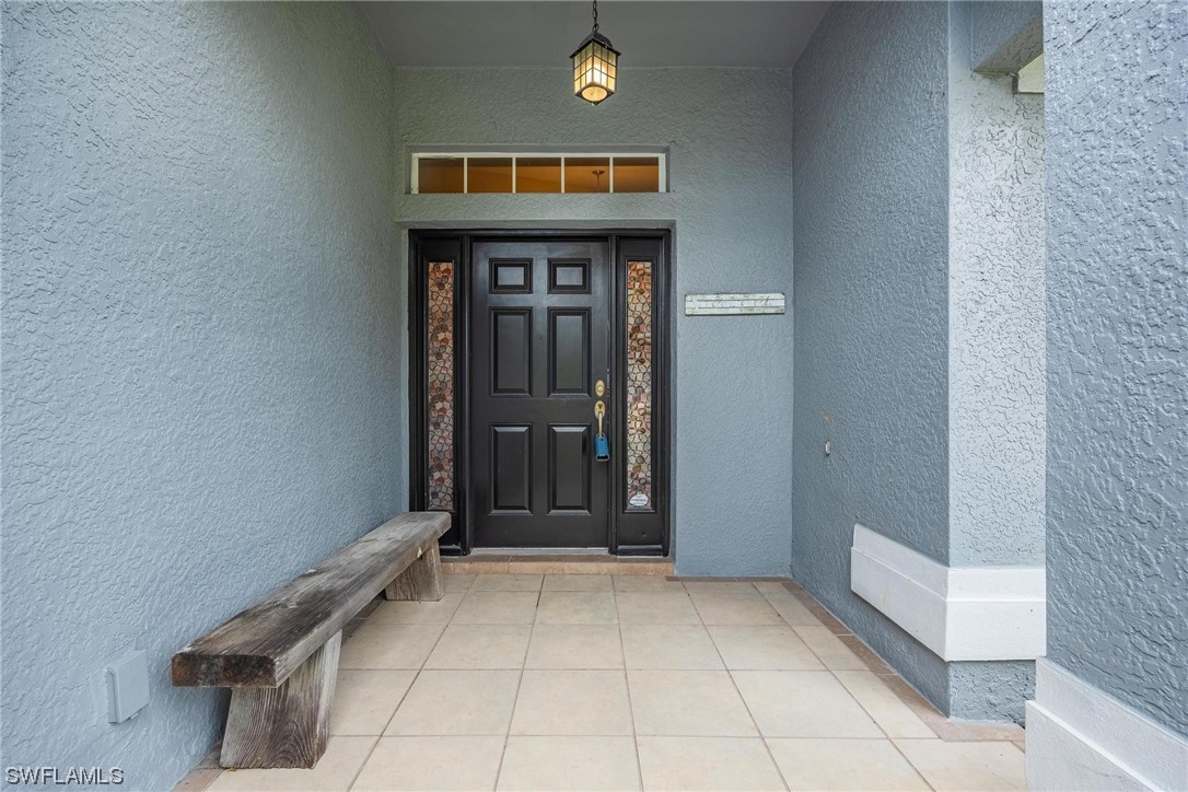 716 NW Juanita Place
