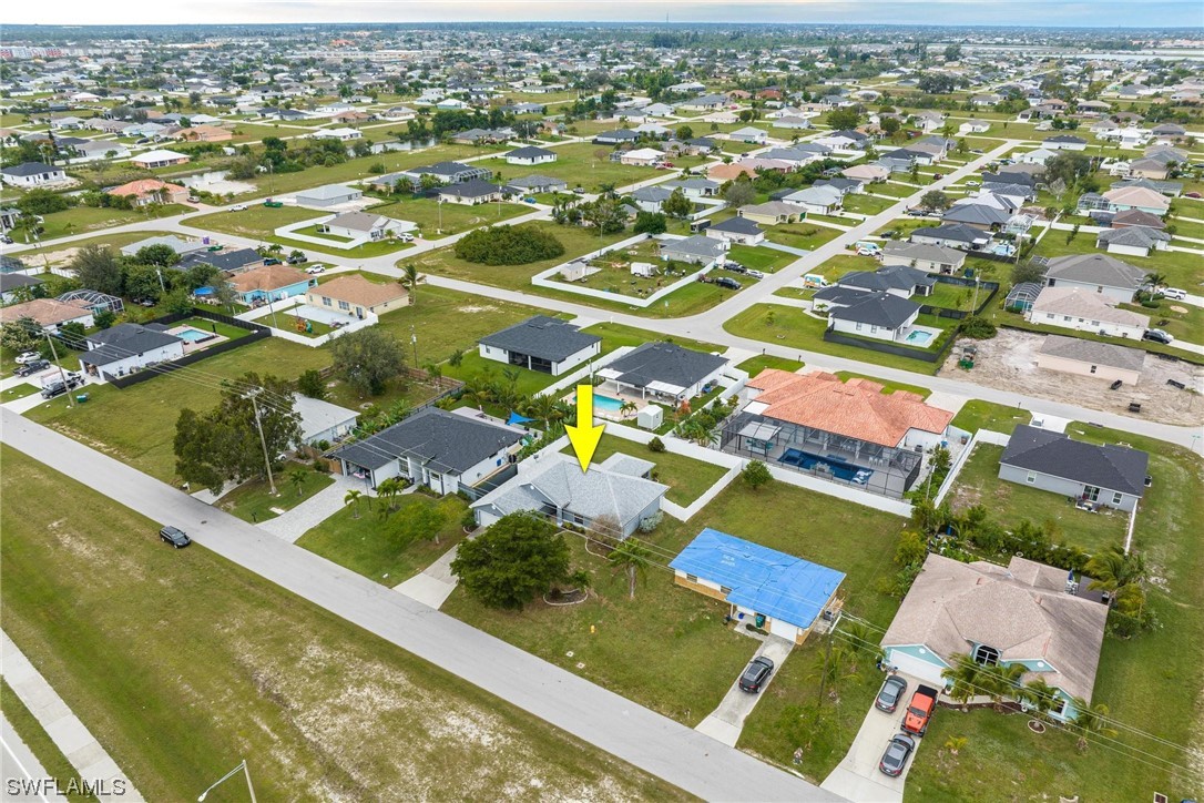 716 NW Juanita Place