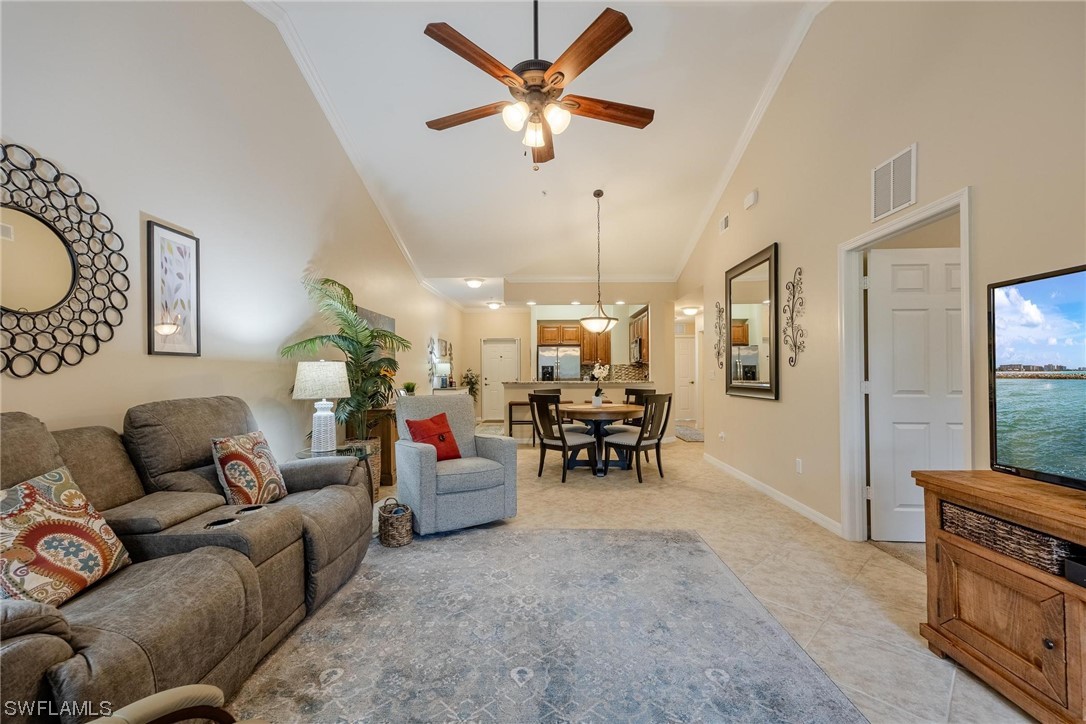 1076 Winding Pines Circle Unit: 207
