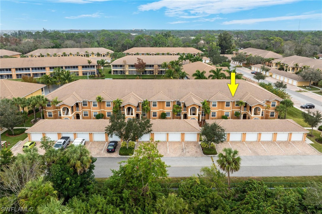 1076 Winding Pines Circle Unit: 207