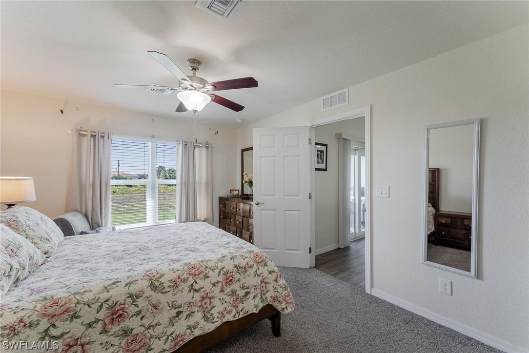 8043 Salem CIR