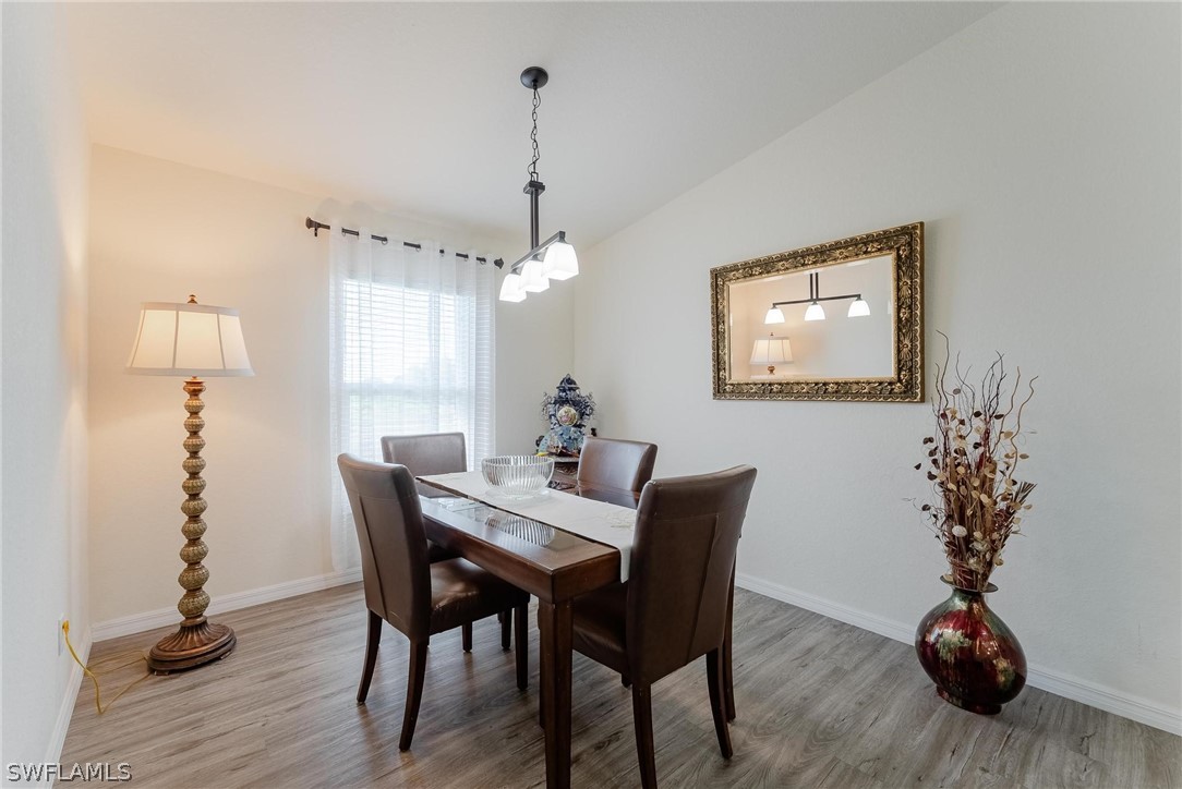 8043 Salem CIR