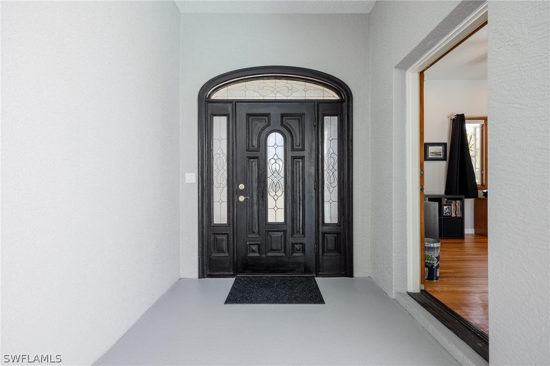 806 Cortez AVE
