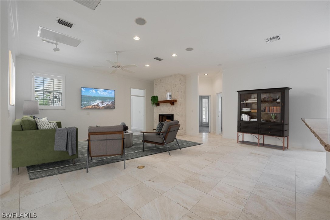 8840 King Lear CT