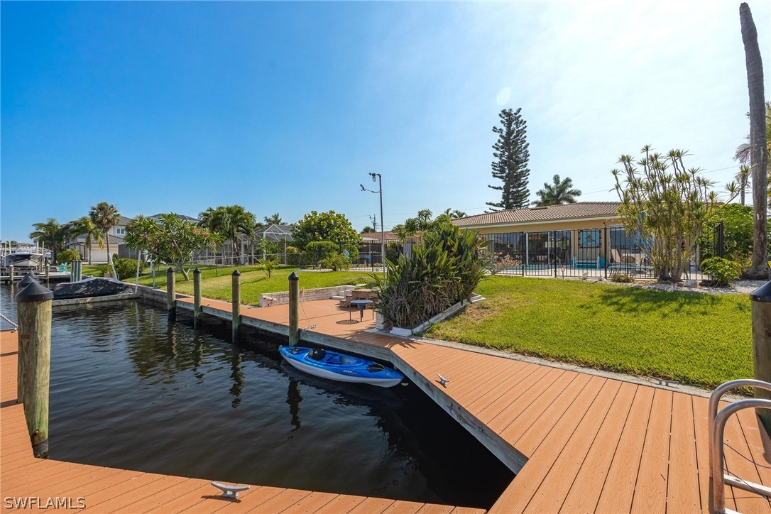 4929 Triton CT W