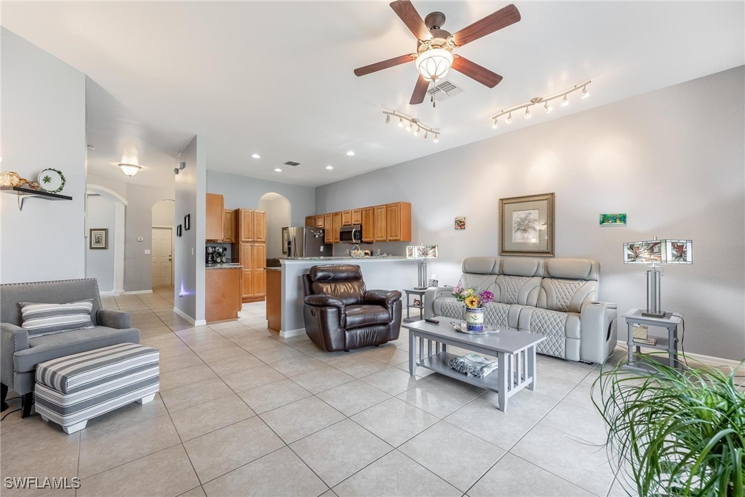 9065 Leatherwood LOOP