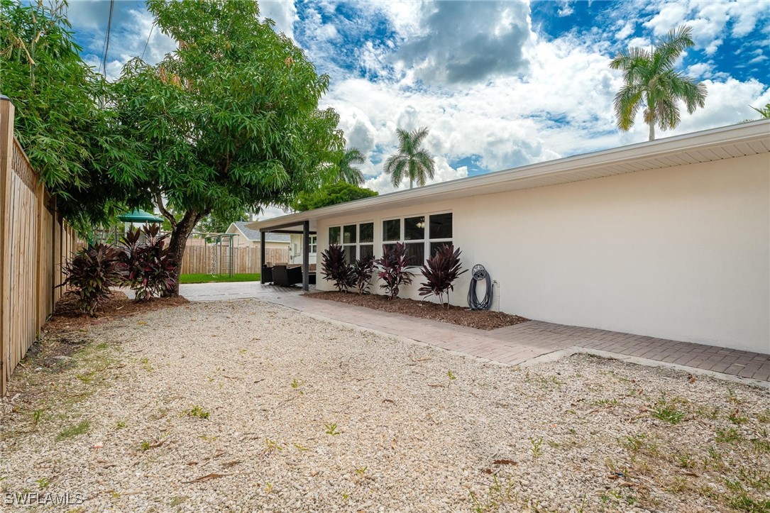 1505 Paloma DR