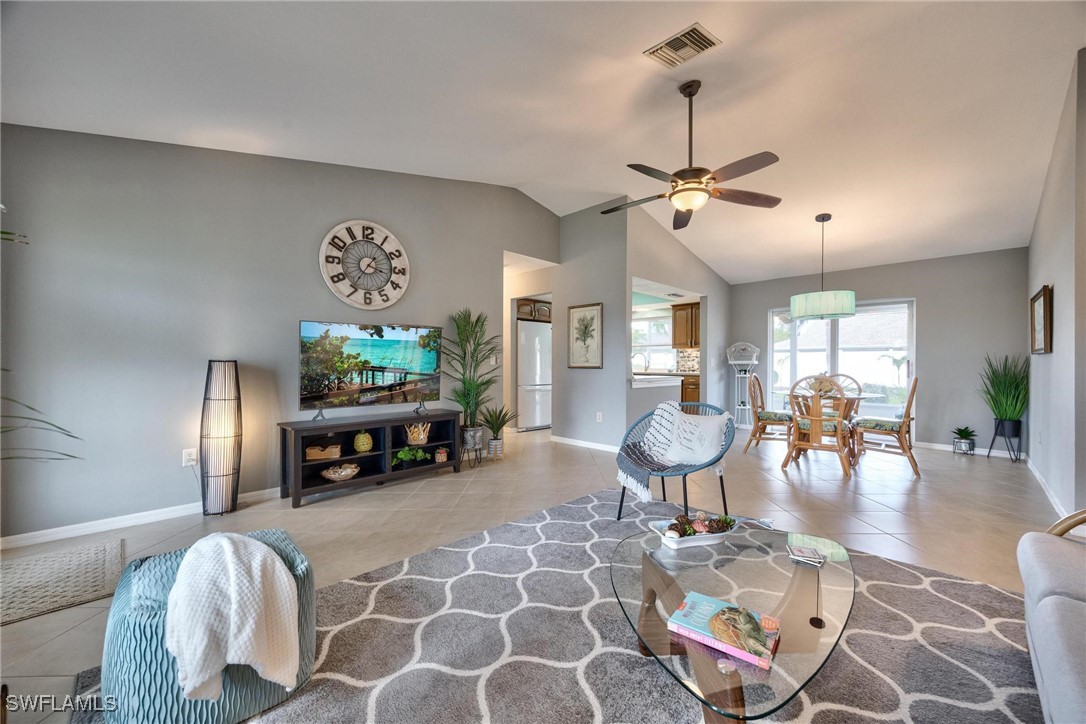 1113 SE 35th TER