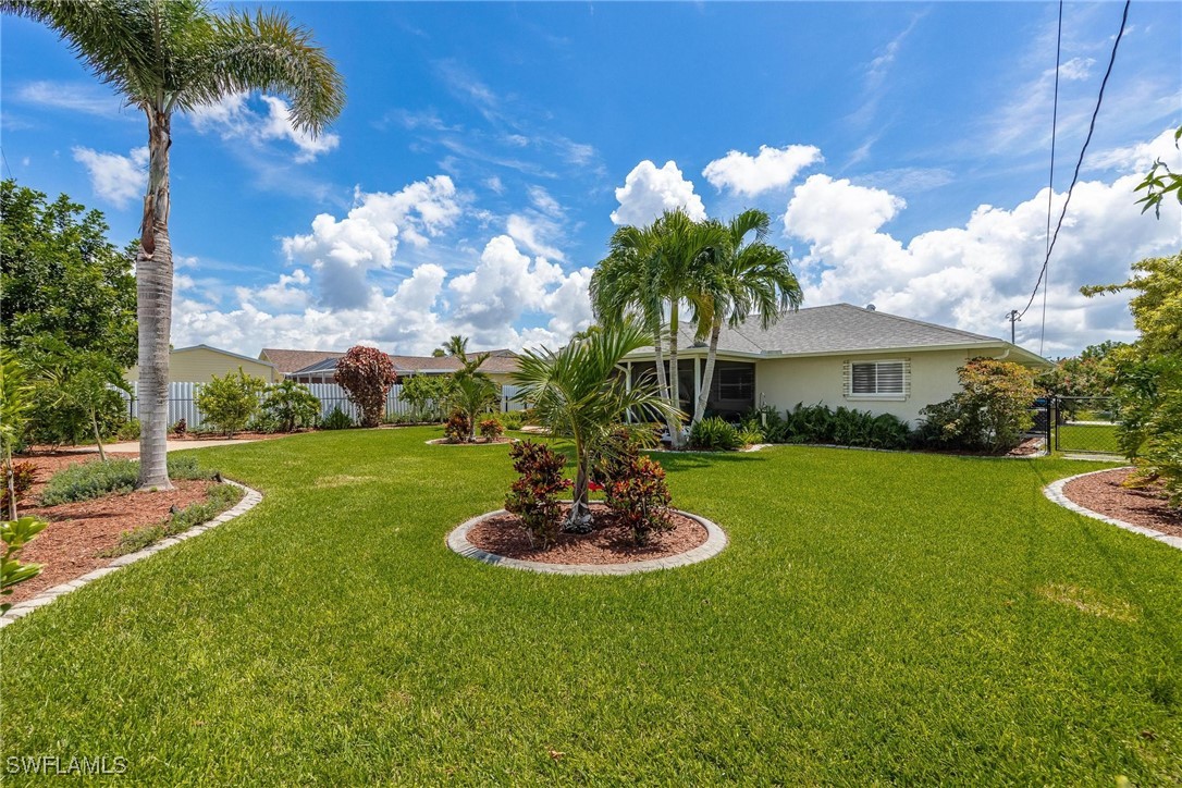 1113 SE 35th TER