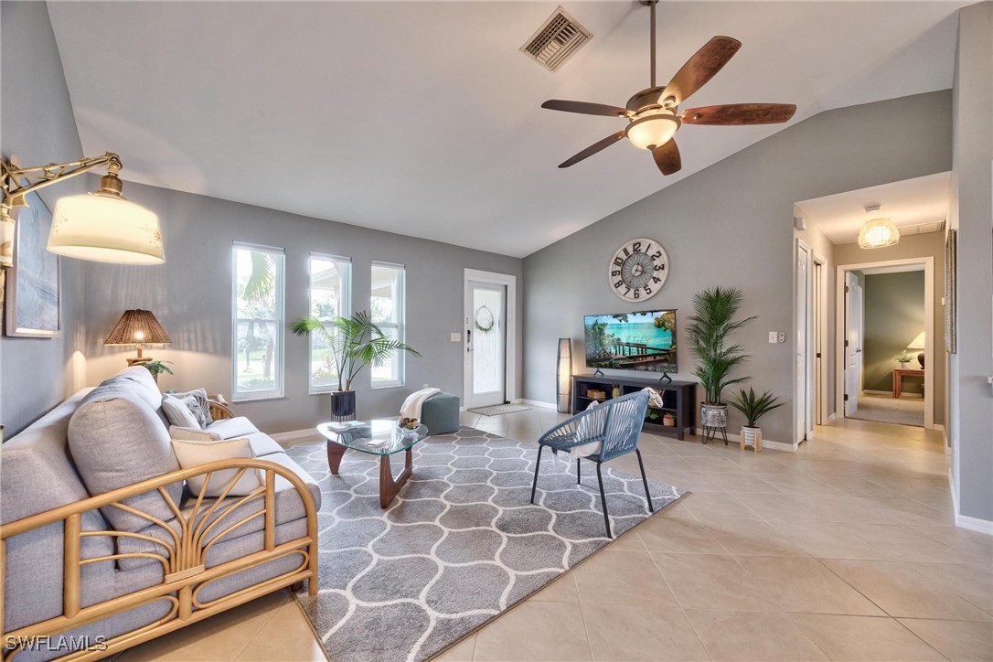 1113 SE 35th TER