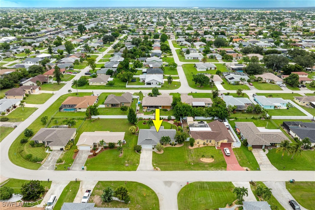 1113 SE 35th TER