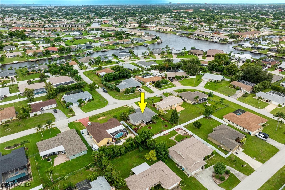 1113 SE 35th TER