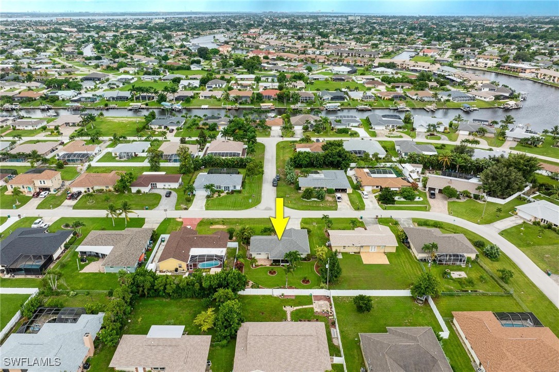 1113 SE 35th TER
