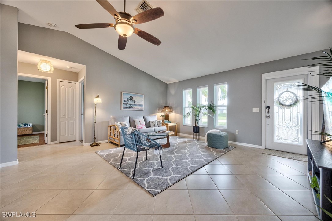 1113 SE 35th TER