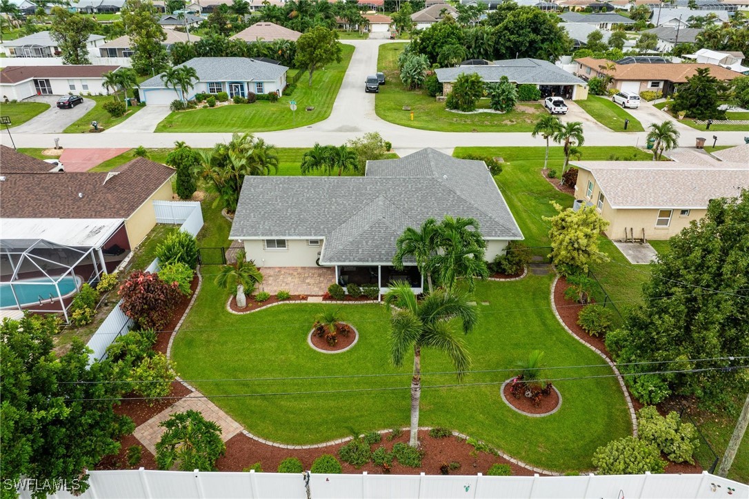 1113 SE 35th TER