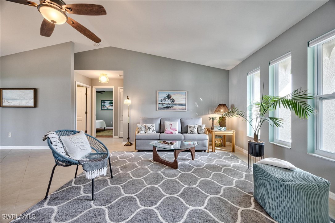 1113 SE 35th TER