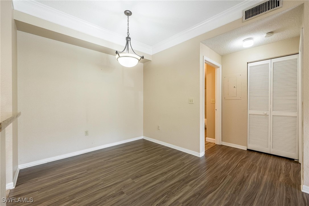 11510 Villa Grand 402
