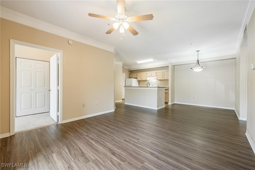 11510 Villa Grand 402