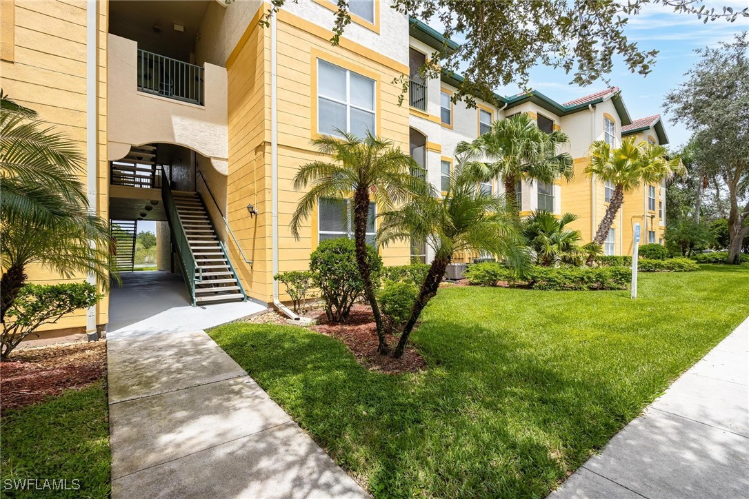 11510 Villa Grand 402