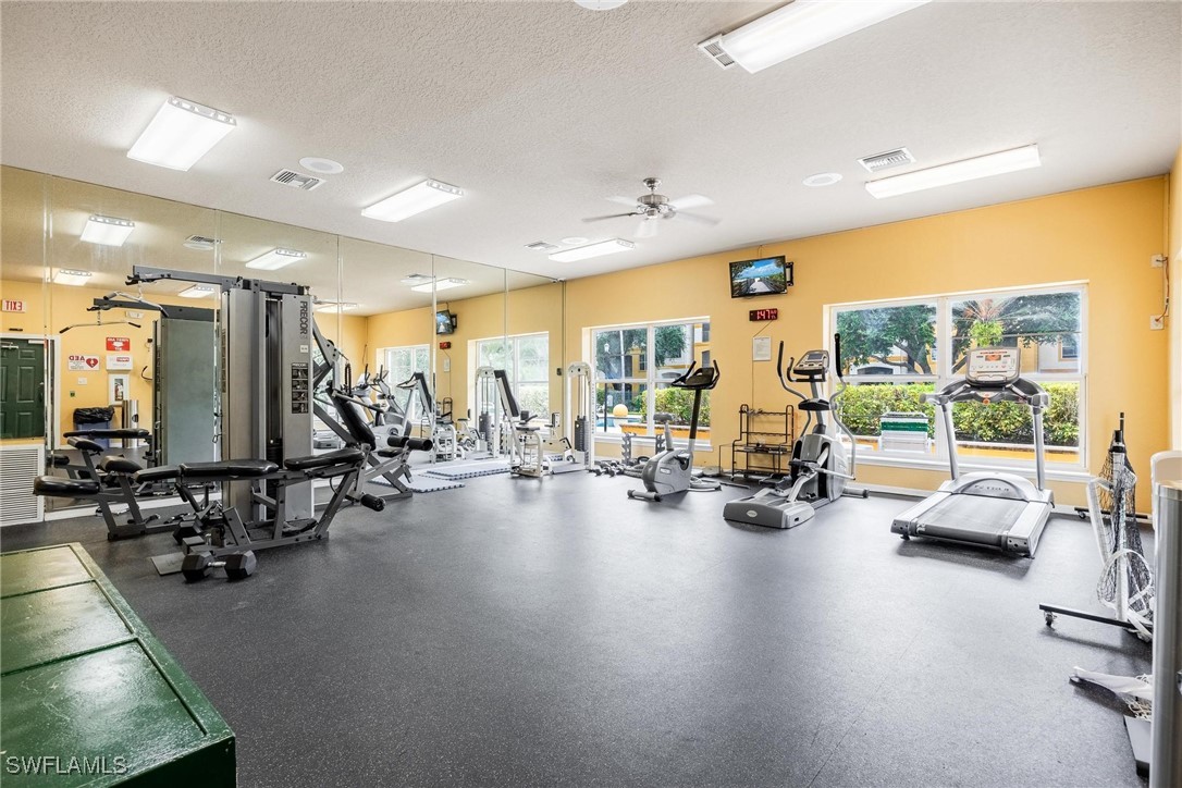 11510 Villa Grand 402