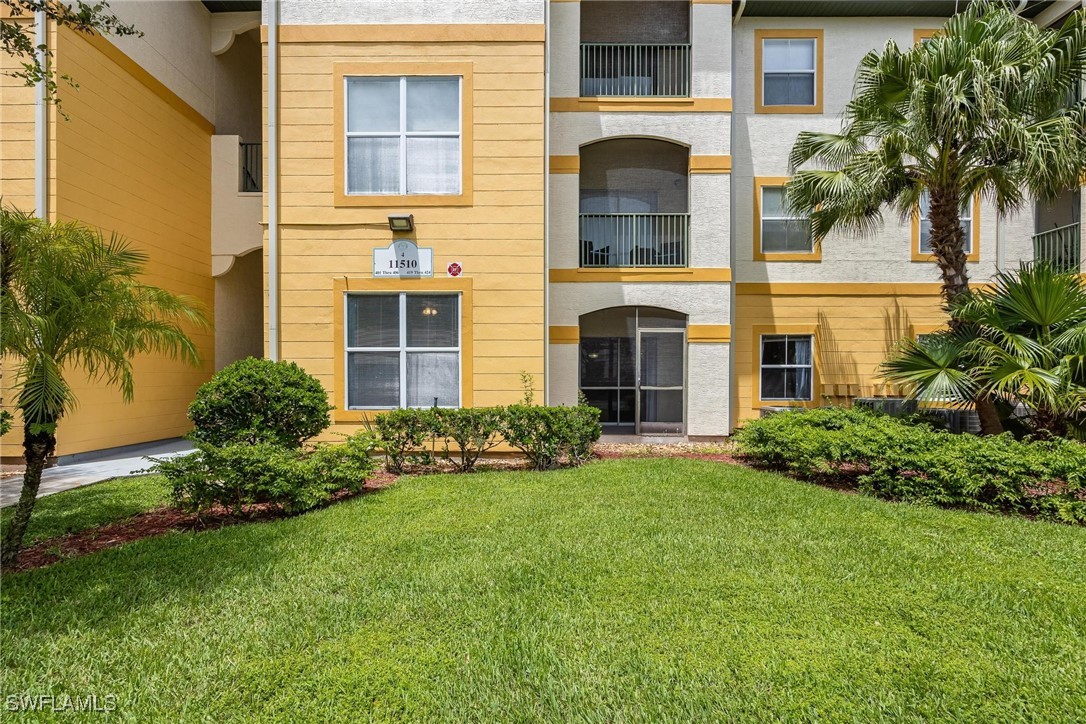11510 Villa Grand 402