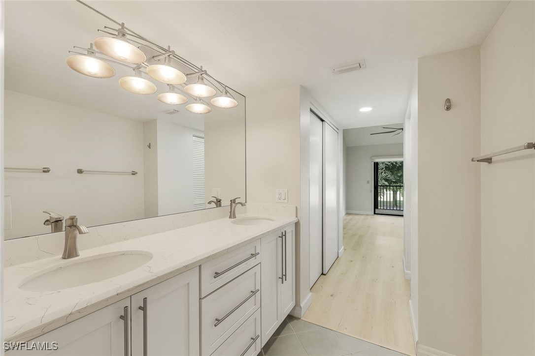 16460 Timberlakes DR 204