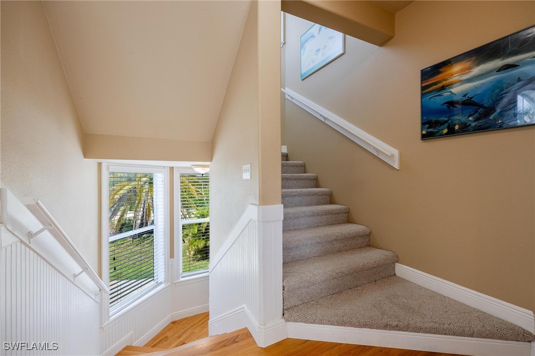 3211 Manatee DR