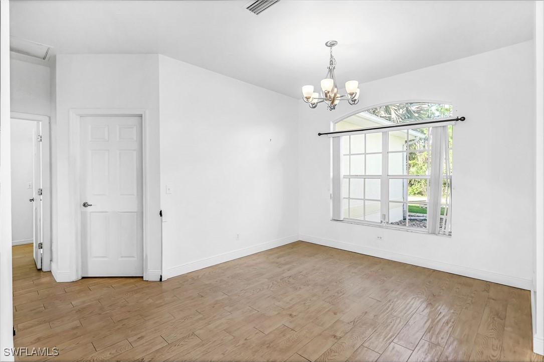 700 Glenn AVE