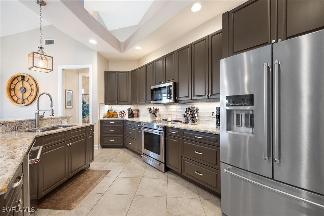 11771 Isle Of Palms DR