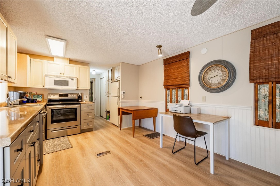 5309 White Sky CIR
