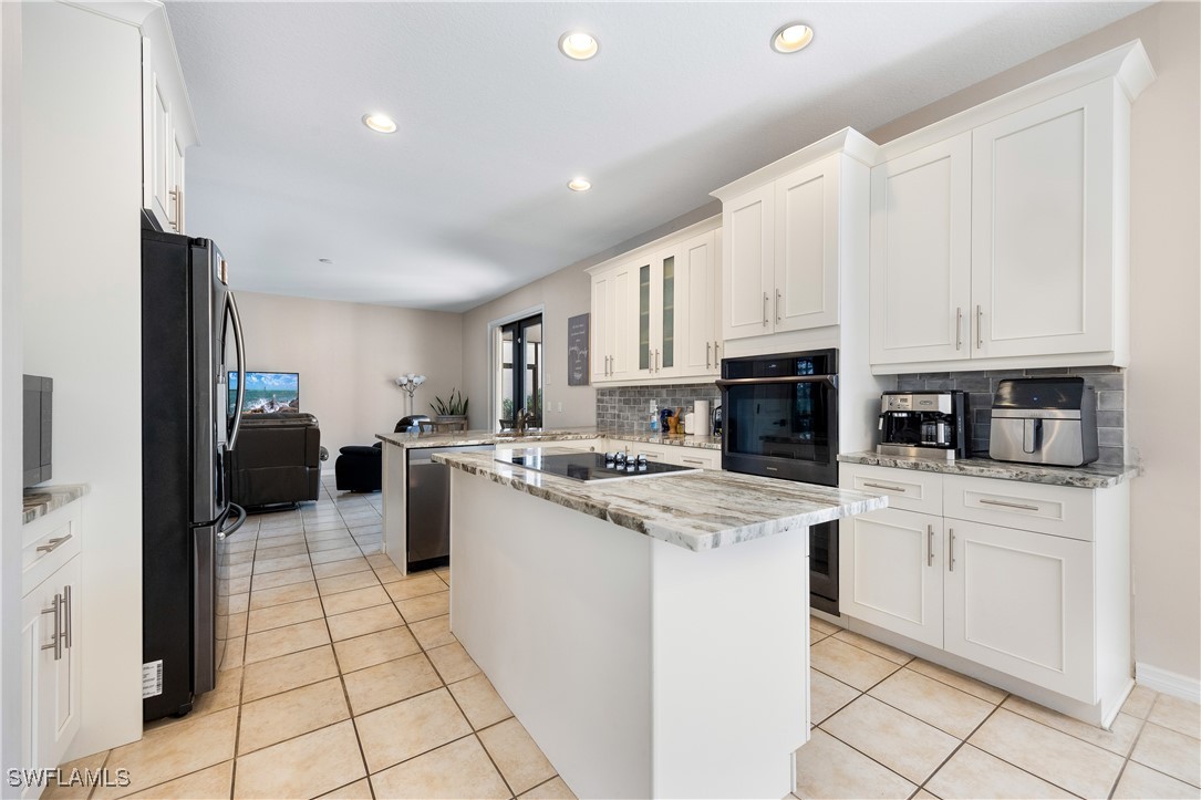 8197 Silver Birch WAY