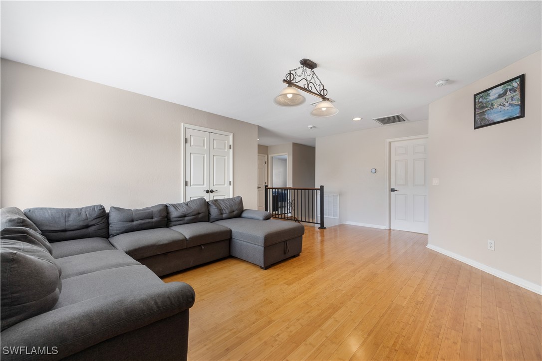 8197 Silver Birch WAY