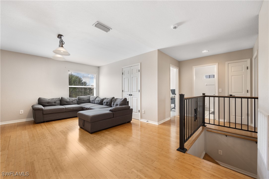 8197 Silver Birch WAY