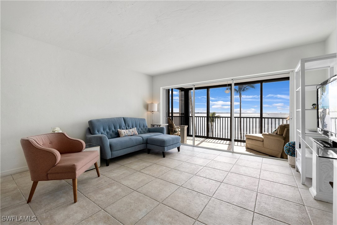 3350 N Key DR B211