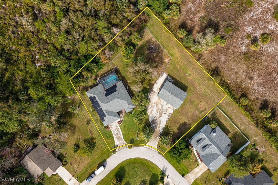 11183 Rabun Gap DR
