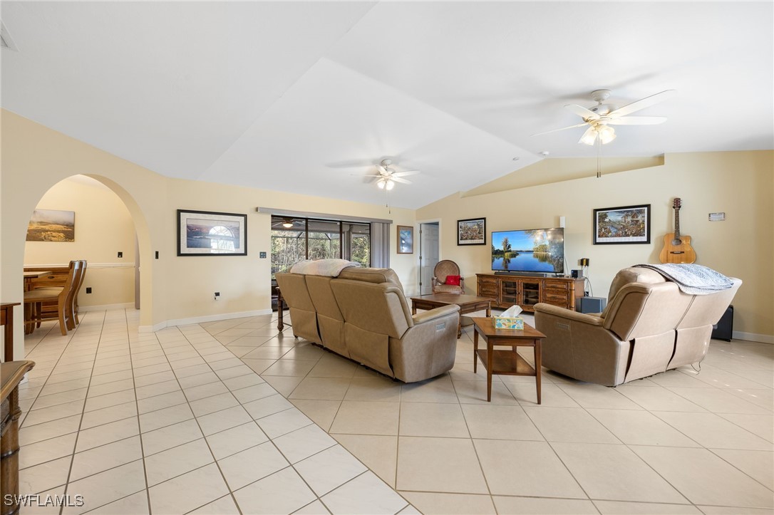 11183 Rabun Gap DR