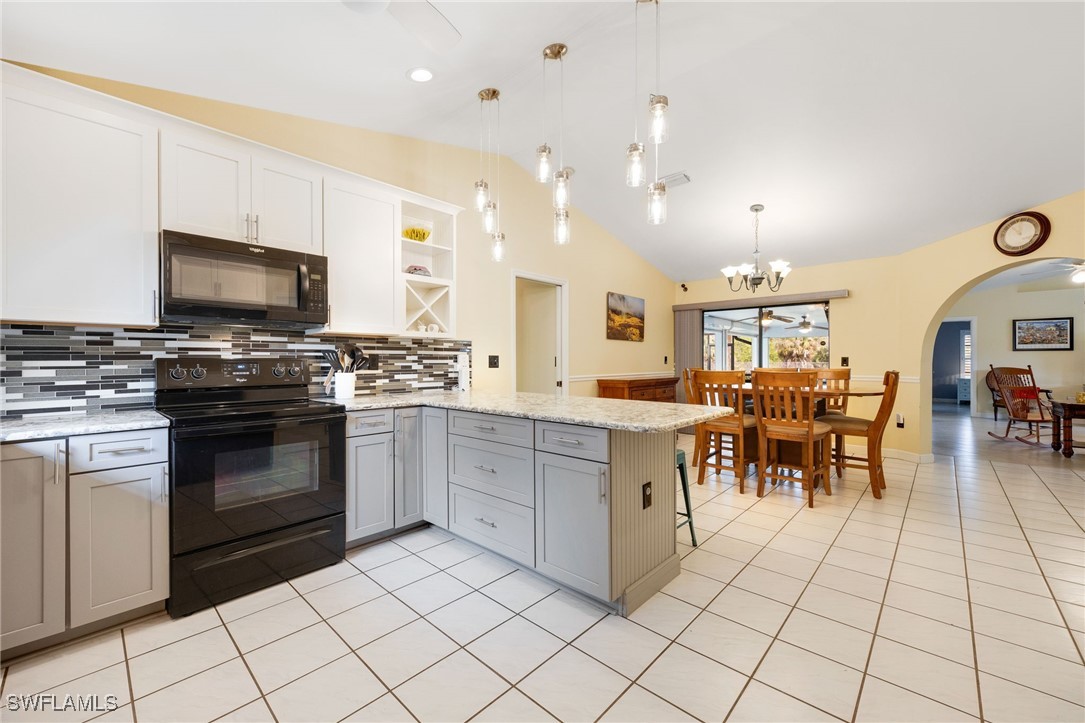 11183 Rabun Gap DR