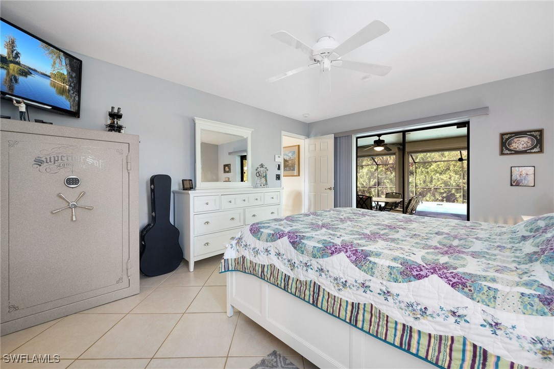 11183 Rabun Gap DR
