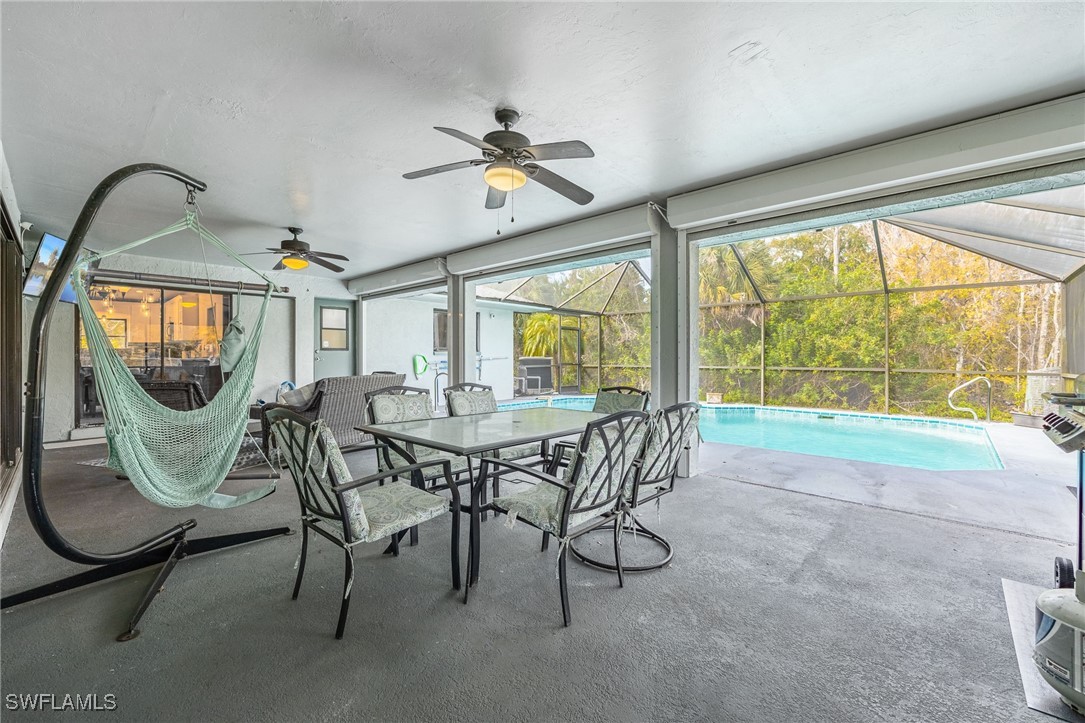 11183 Rabun Gap DR