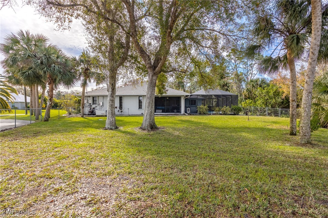 11183 Rabun Gap DR