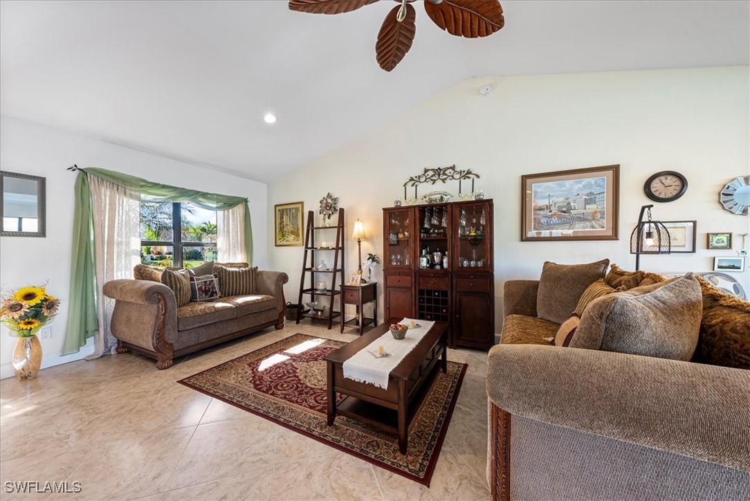 12725 Inverary CIR