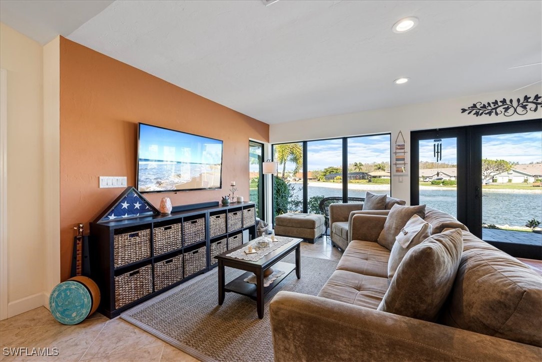12725 Inverary CIR