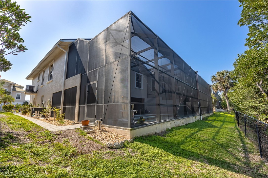 12206 Siesta DR