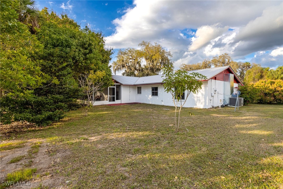 4005 School CIR