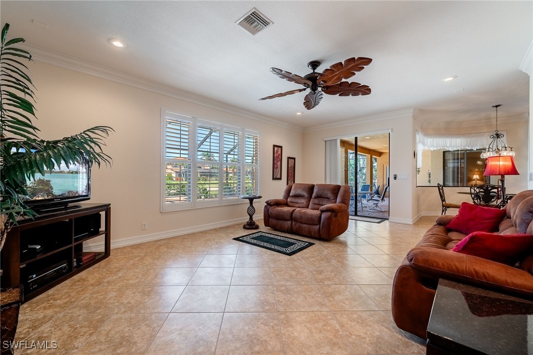 5220 SW 22nd AVE