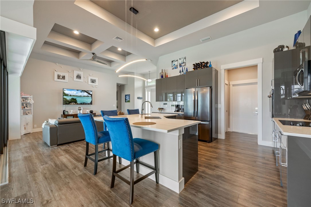 1707 NW 38th AVE