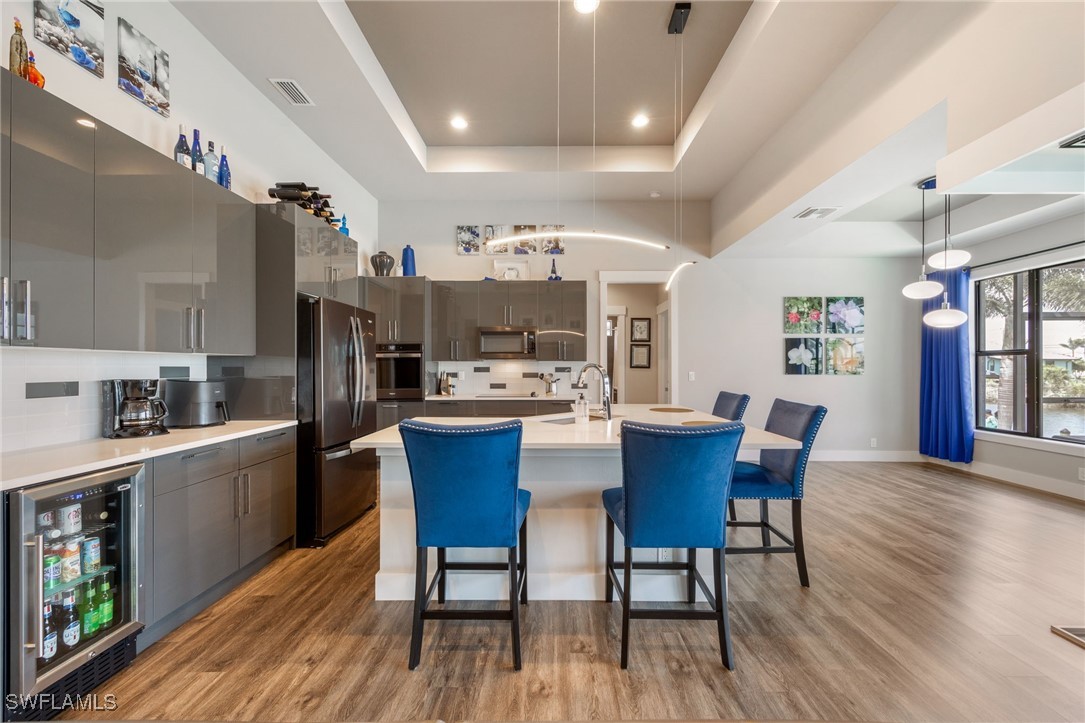 1707 NW 38th AVE