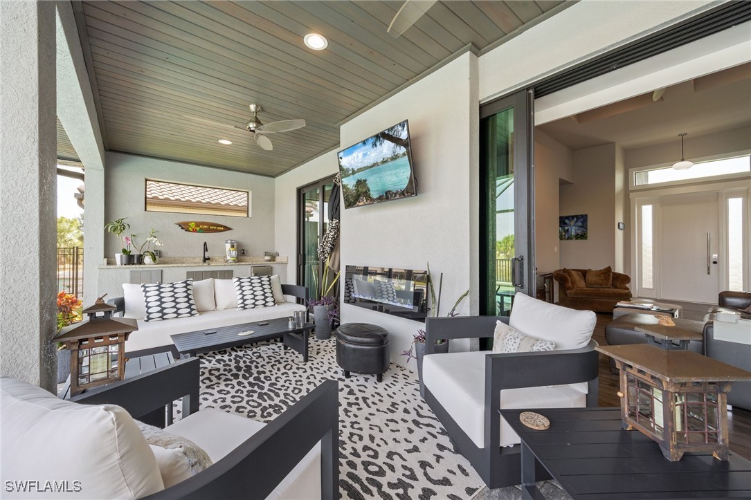1707 NW 38th AVE